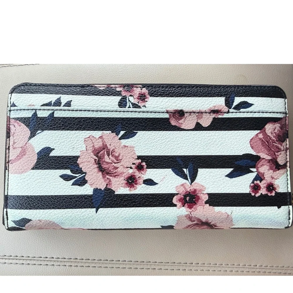 Kate Spade New York Striped Rose Floral Zip Around Continental Wallet Pink Black